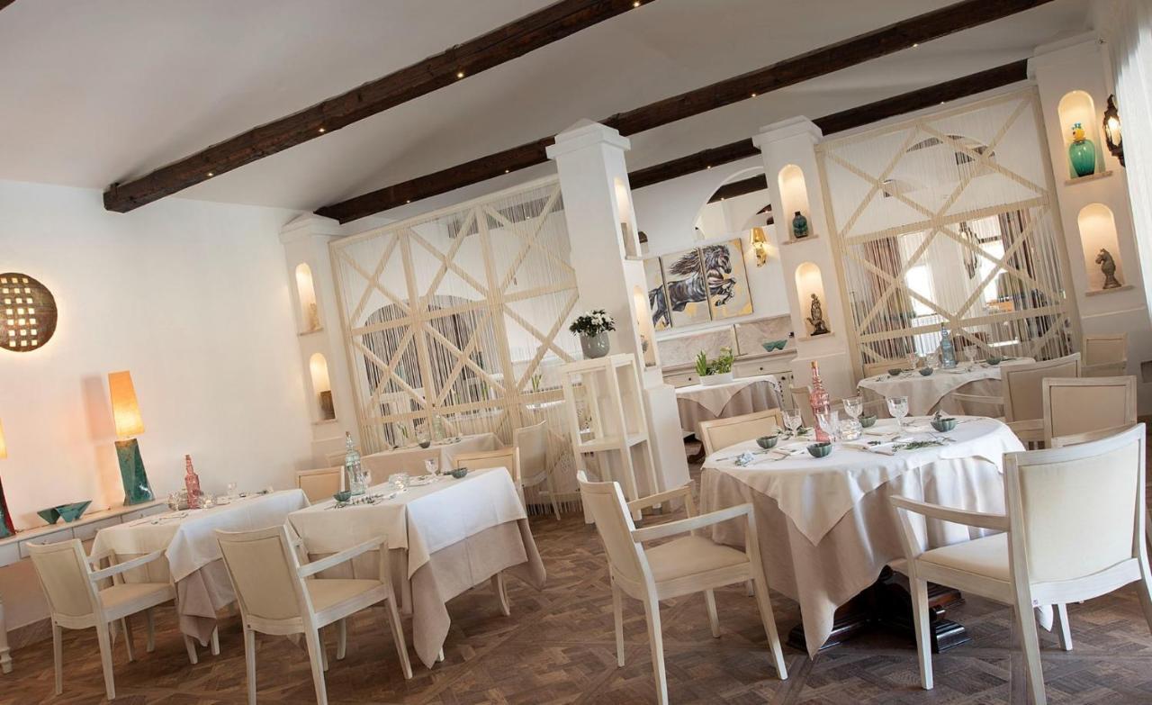 Villa Cavalieri Country Hotel Pula Esterno foto