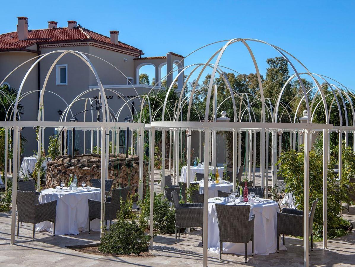 Villa Cavalieri Country Hotel Pula Esterno foto