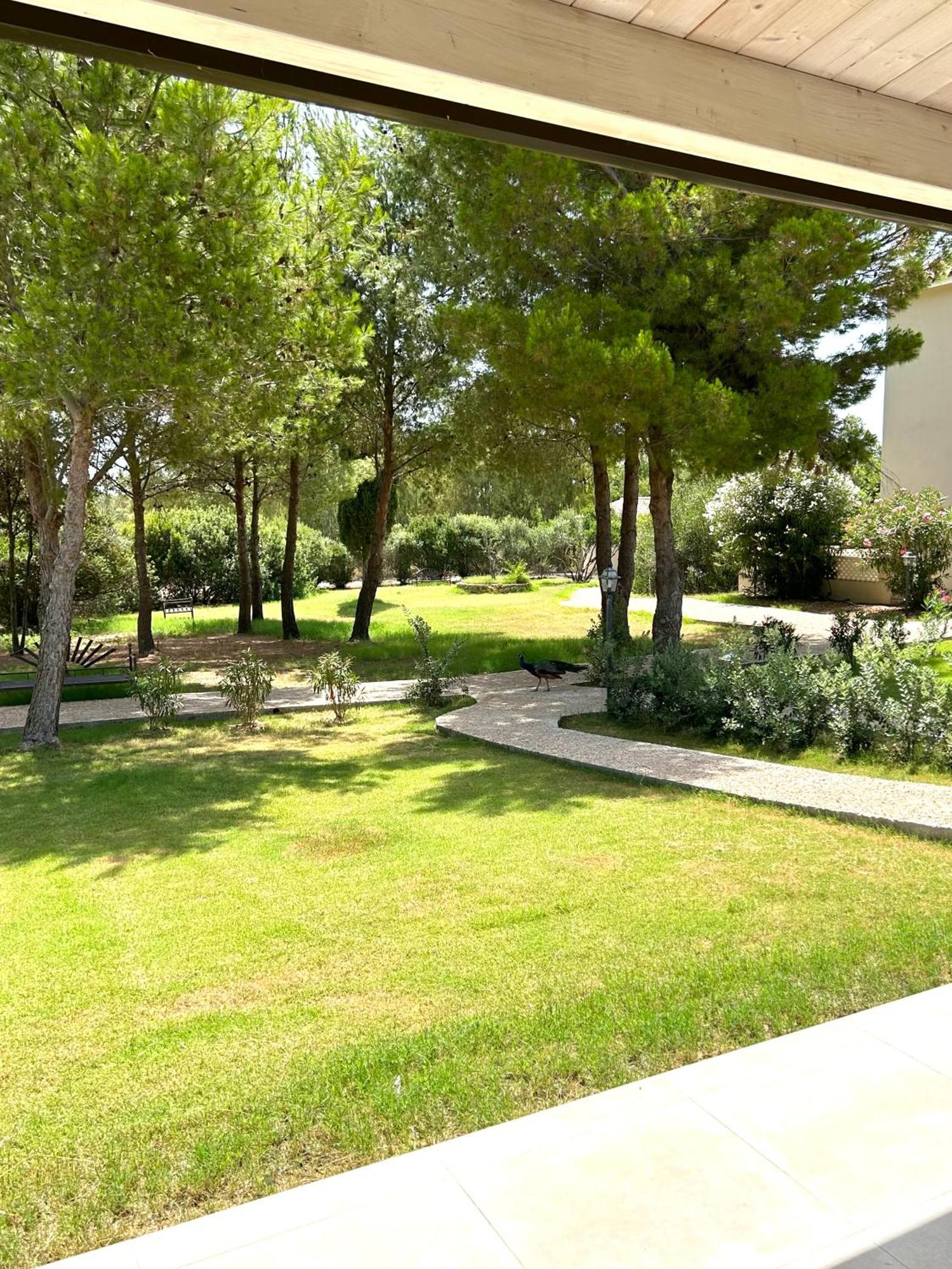 Villa Cavalieri Country Hotel Pula Esterno foto