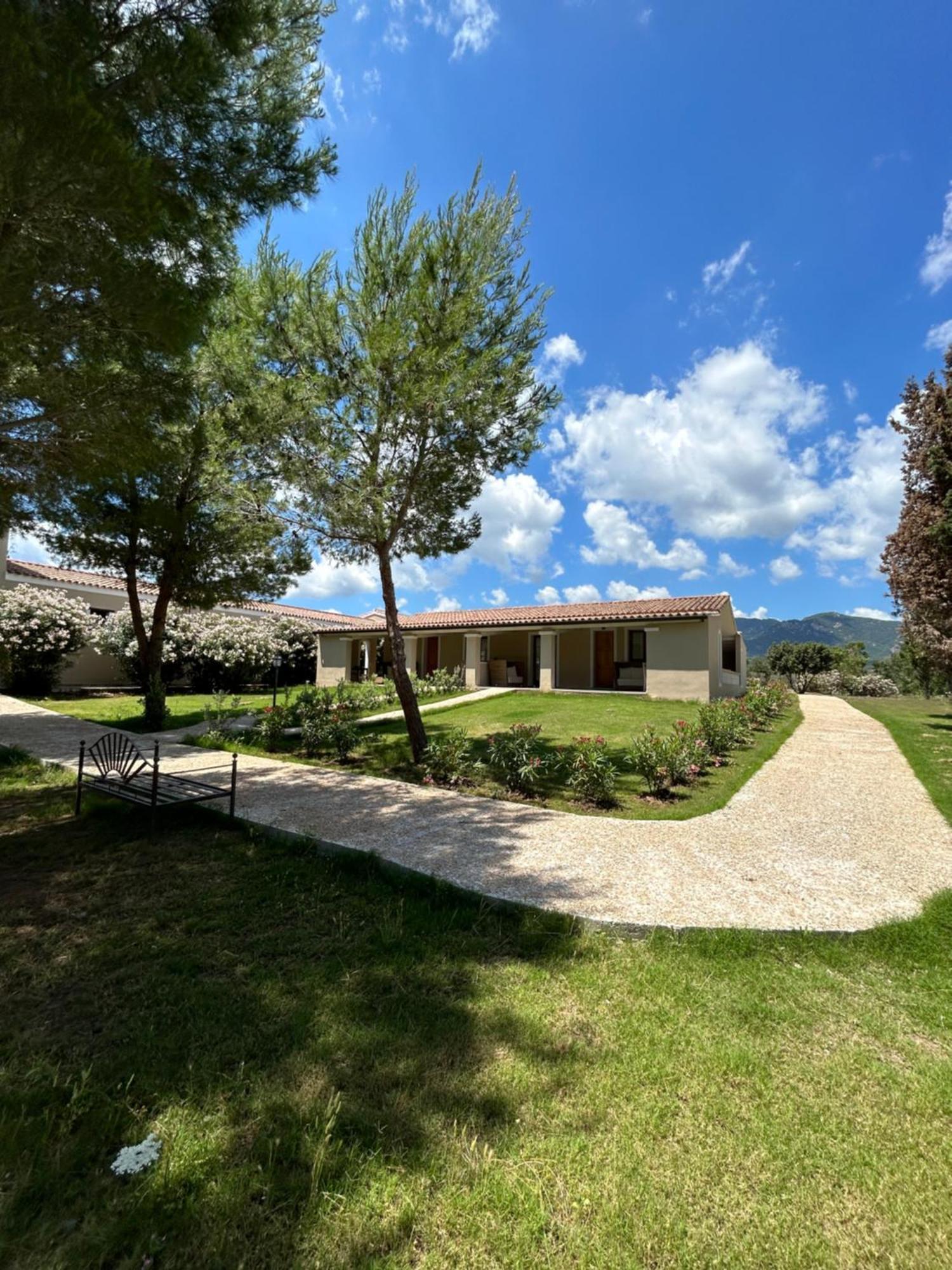 Villa Cavalieri Country Hotel Pula Esterno foto
