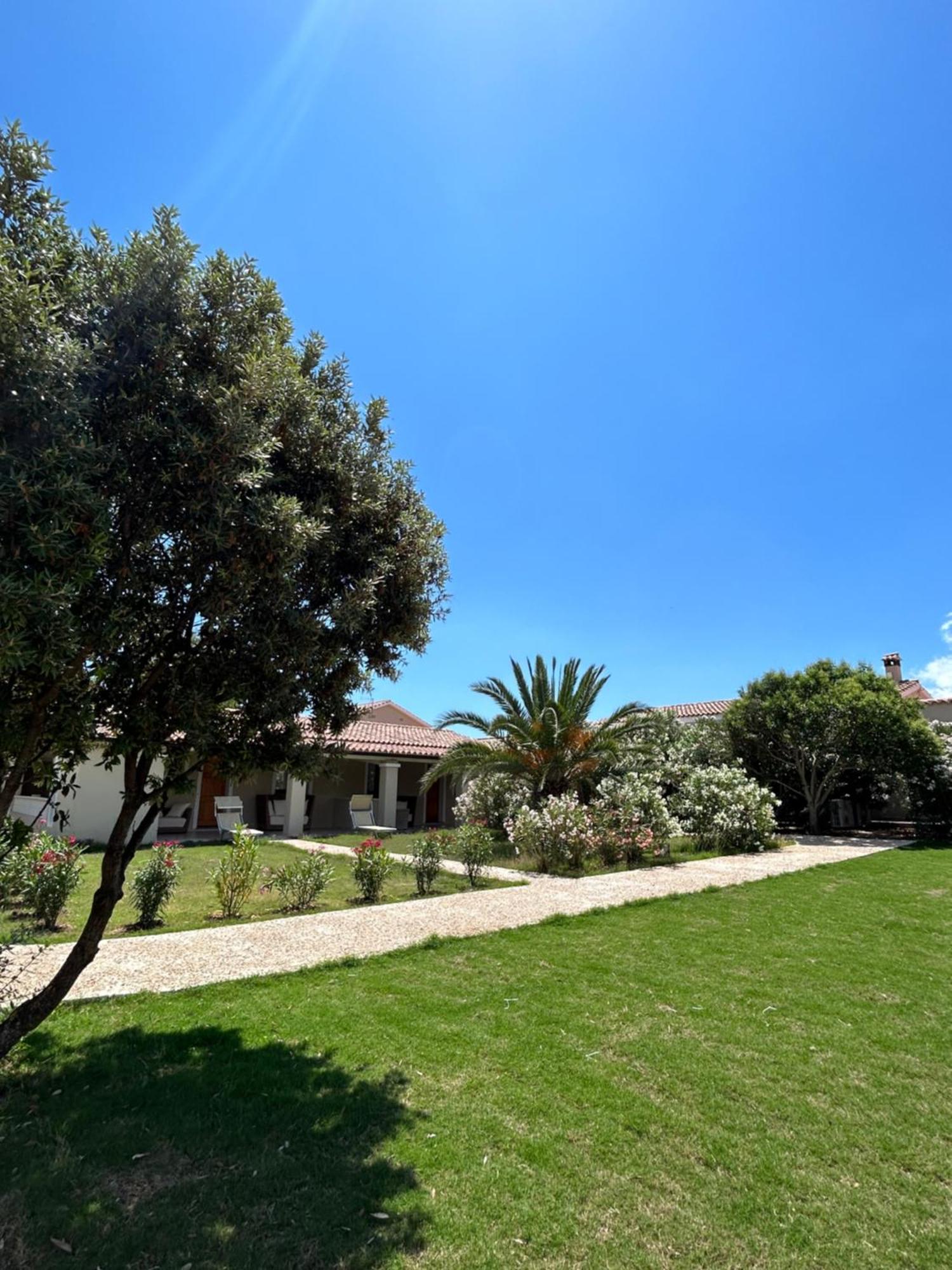 Villa Cavalieri Country Hotel Pula Esterno foto